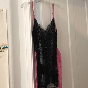 Black lace see-through chemise w/rose colored shoulder straps & waist 🎀 ribbon